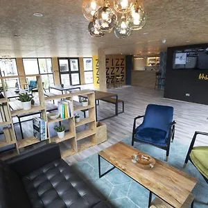 Snoozebox Stratford London